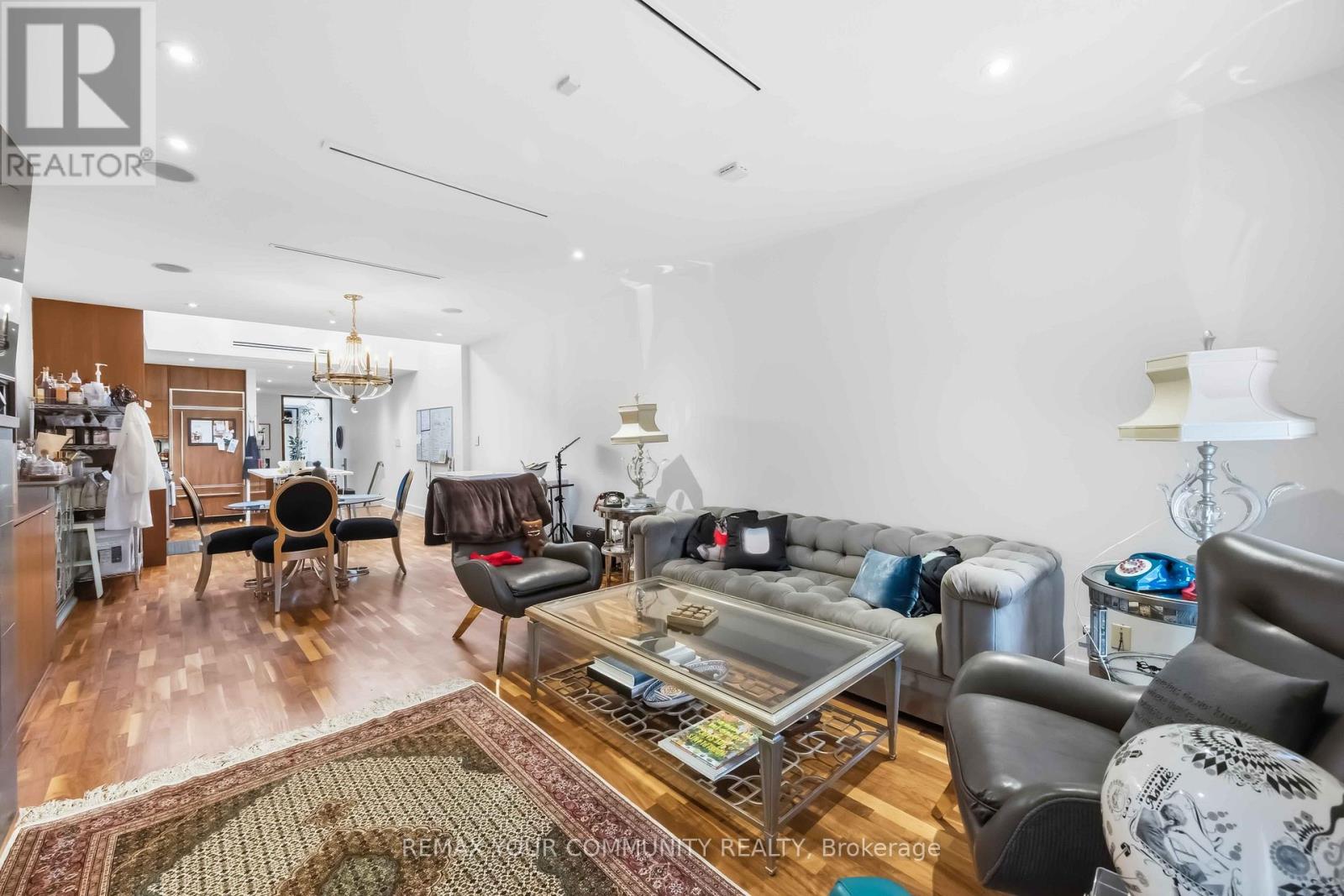 1036 & 1038 Queen Street W, Toronto, Ontario  M6J 1H7 - Photo 32 - C13034648