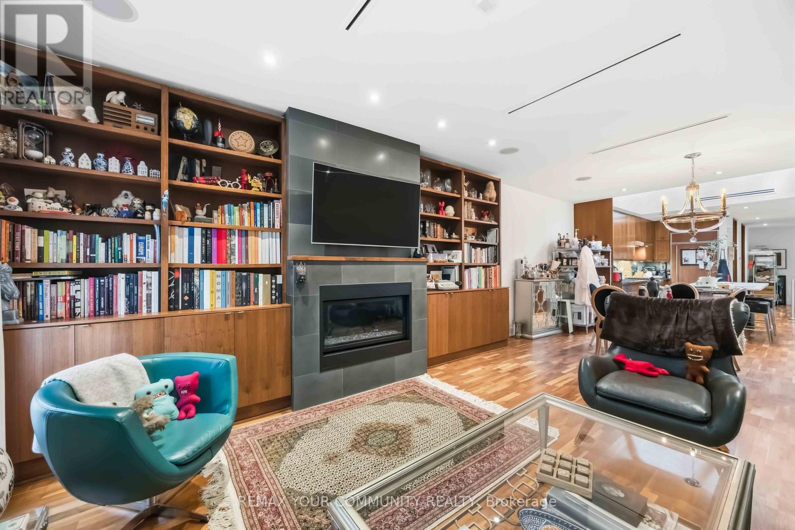 1036 & 1038 Queen Street W, Toronto, Ontario  M6J 1H7 - Photo 33 - C13034648