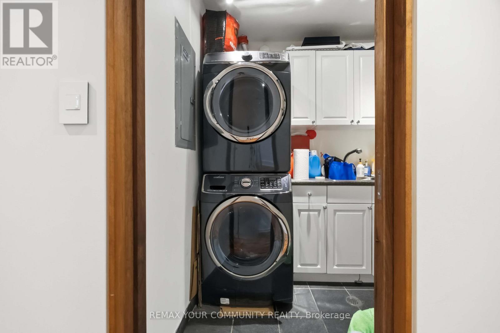 1036 & 1038 Queen Street W, Toronto, Ontario  M6J 1H7 - Photo 37 - C13034648