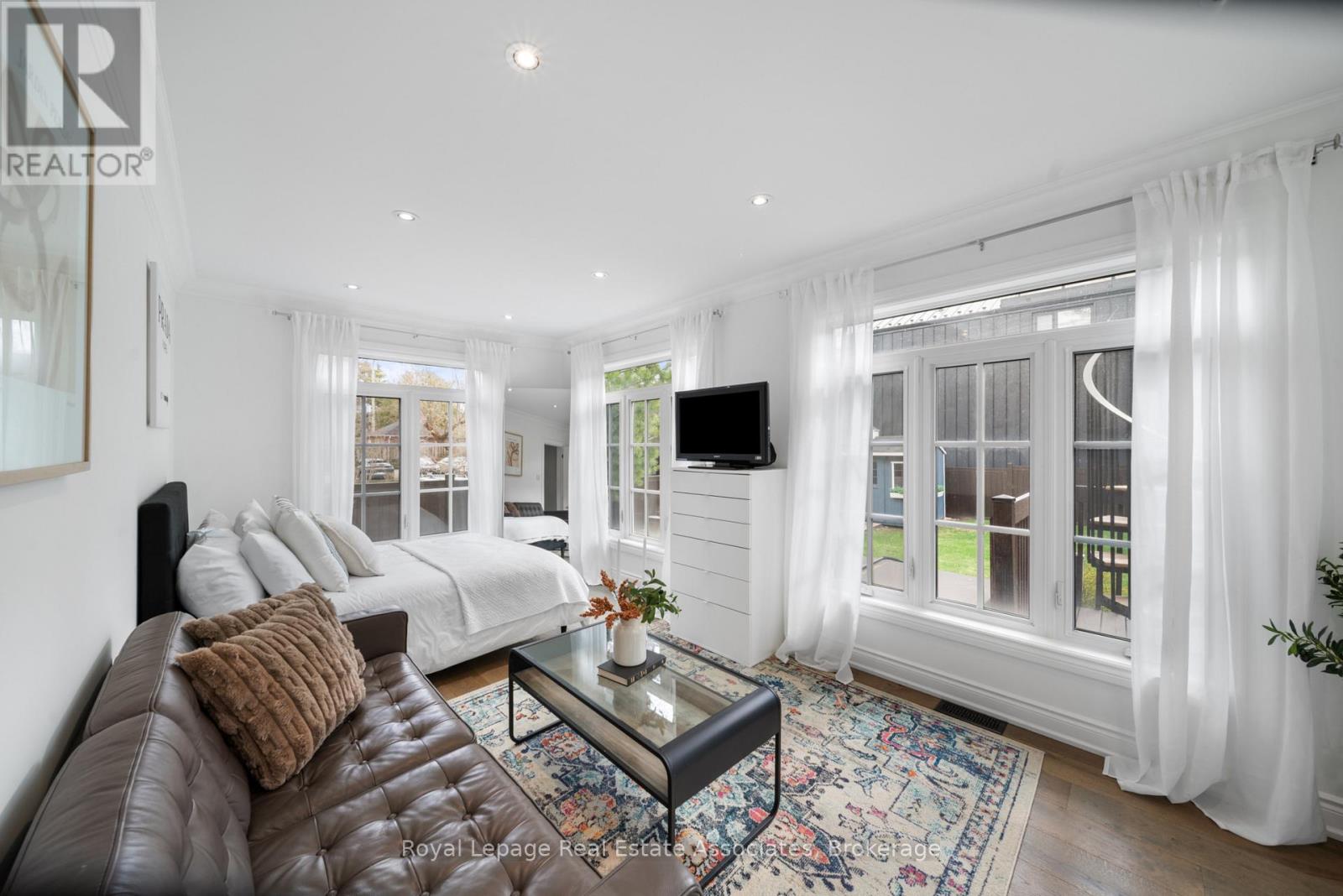 36 Mississauga Road N, Mississauga, Ontario  L5H 2H6 - Photo 14 - W13027242