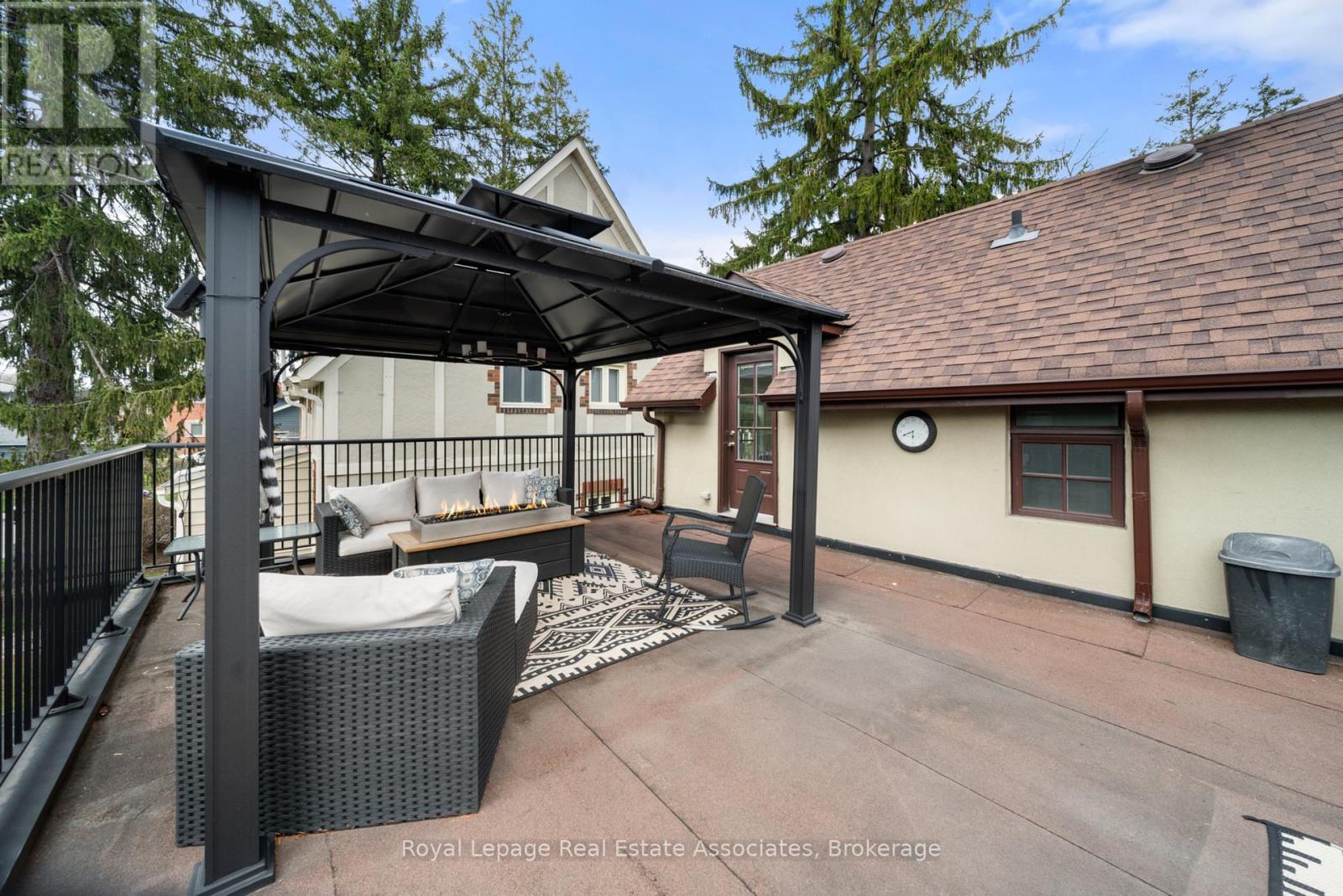 36 Mississauga Road N, Mississauga, Ontario  L5H 2H6 - Photo 24 - W13027242