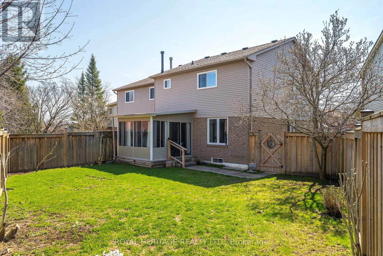 67 Hughes Crescent, Ajax, Ontario  L1T 3P8 - Photo 38 - E13034250