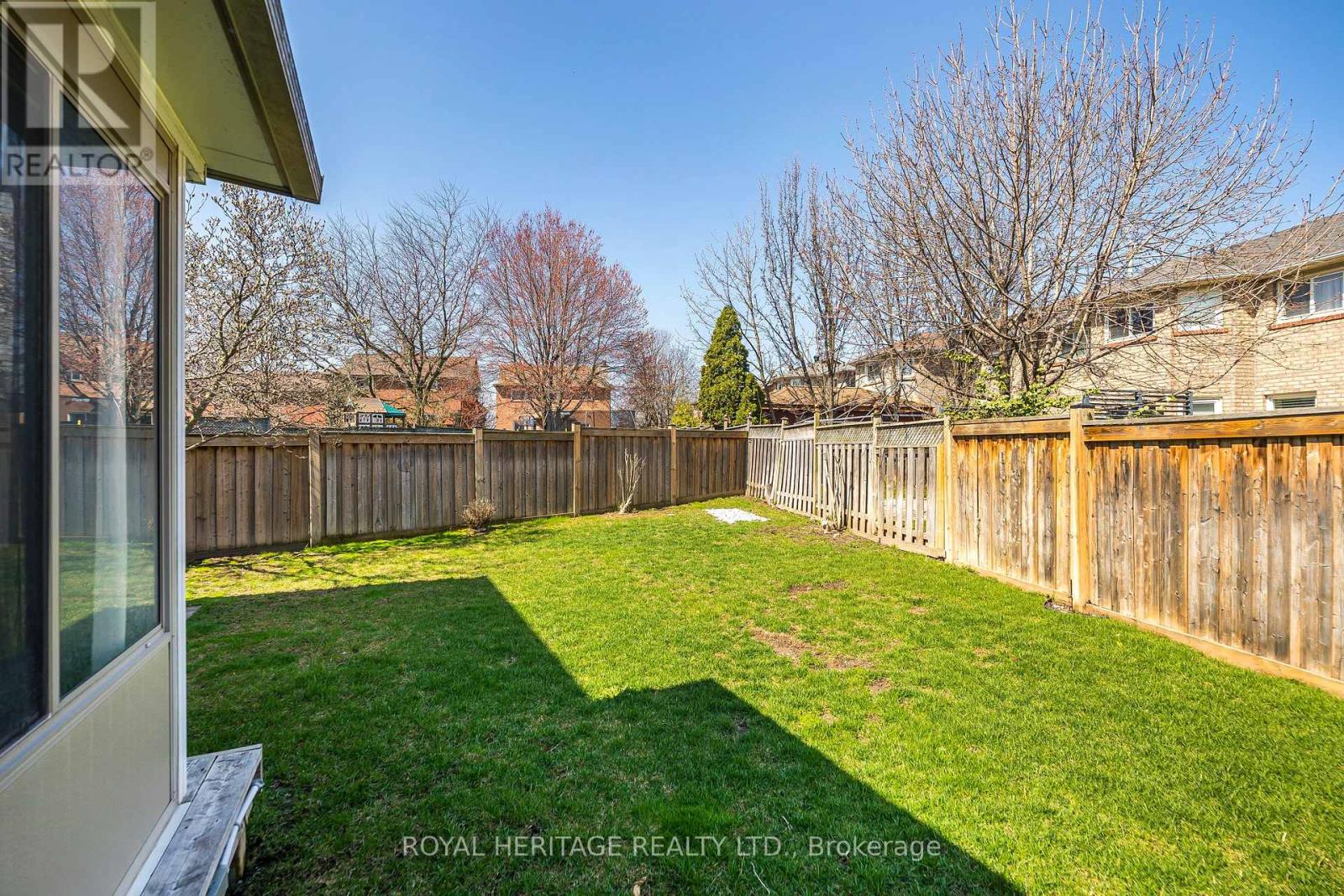 67 Hughes Crescent, Ajax, Ontario  L1T 3P8 - Photo 39 - E13034250