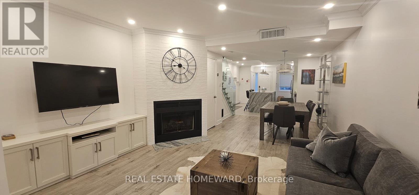 5 - 122 Glen Manor Drive, Toronto, Ontario  M4E 2X6 - Photo 12 - E13034340