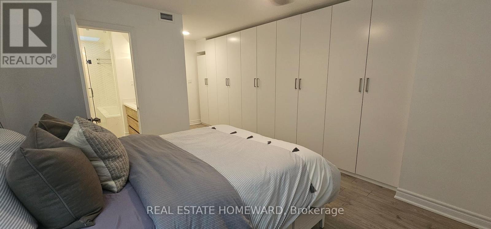 5 - 122 Glen Manor Drive, Toronto, Ontario  M4E 2X6 - Photo 15 - E13034340