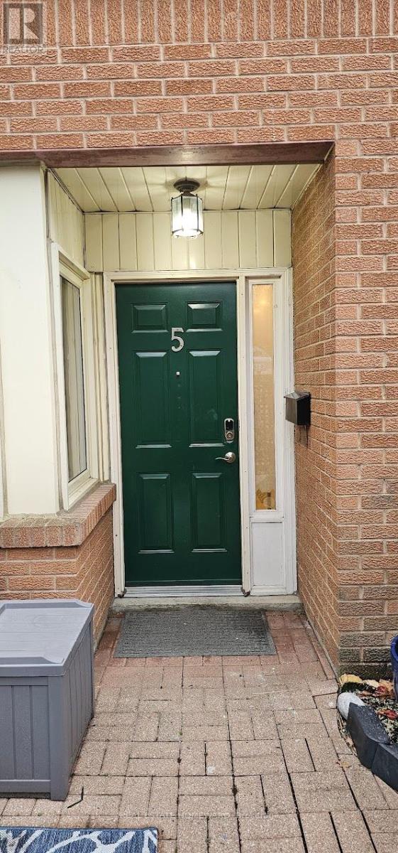 5 - 122 Glen Manor Drive, Toronto, Ontario  M4E 2X6 - Photo 27 - E13034340