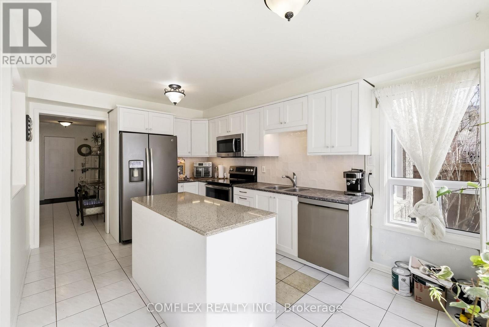 1045 Beaver Valley Crescent, Oshawa, Ontario  L1J 8N2 - Photo 13 - E13034346