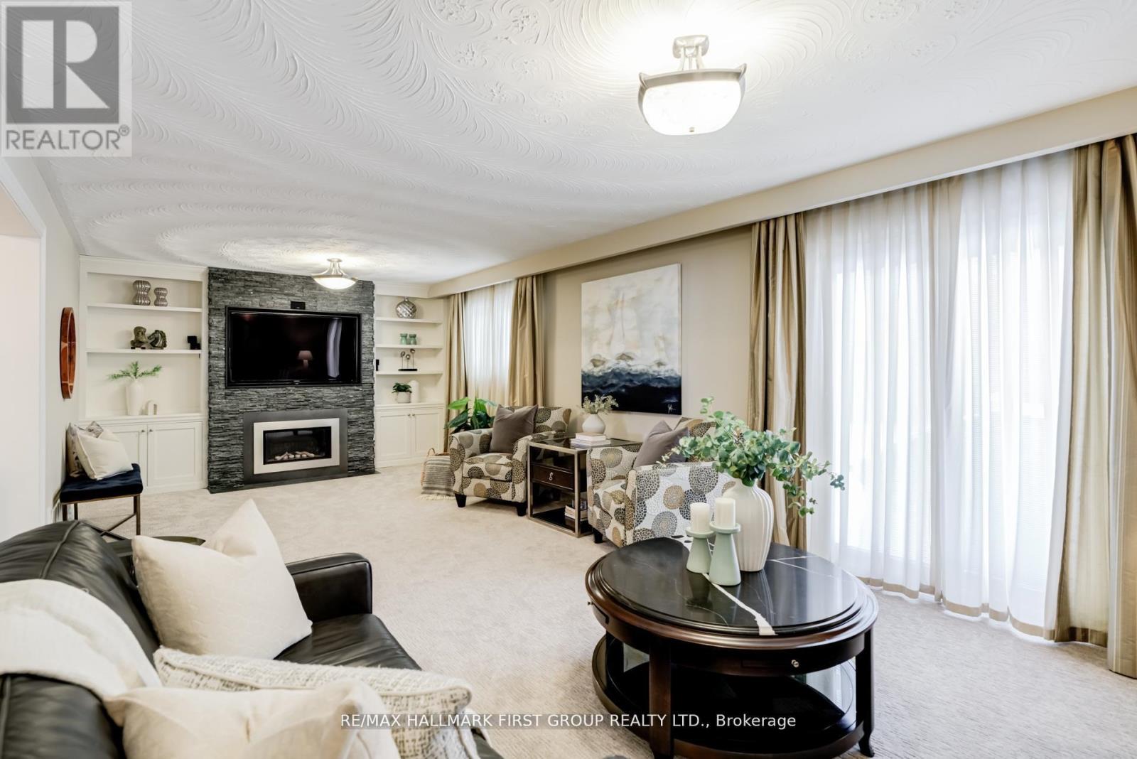 520 Mcleod Crescent, Pickering, Ontario  L1W 3M5 - Photo 17 - E13034364