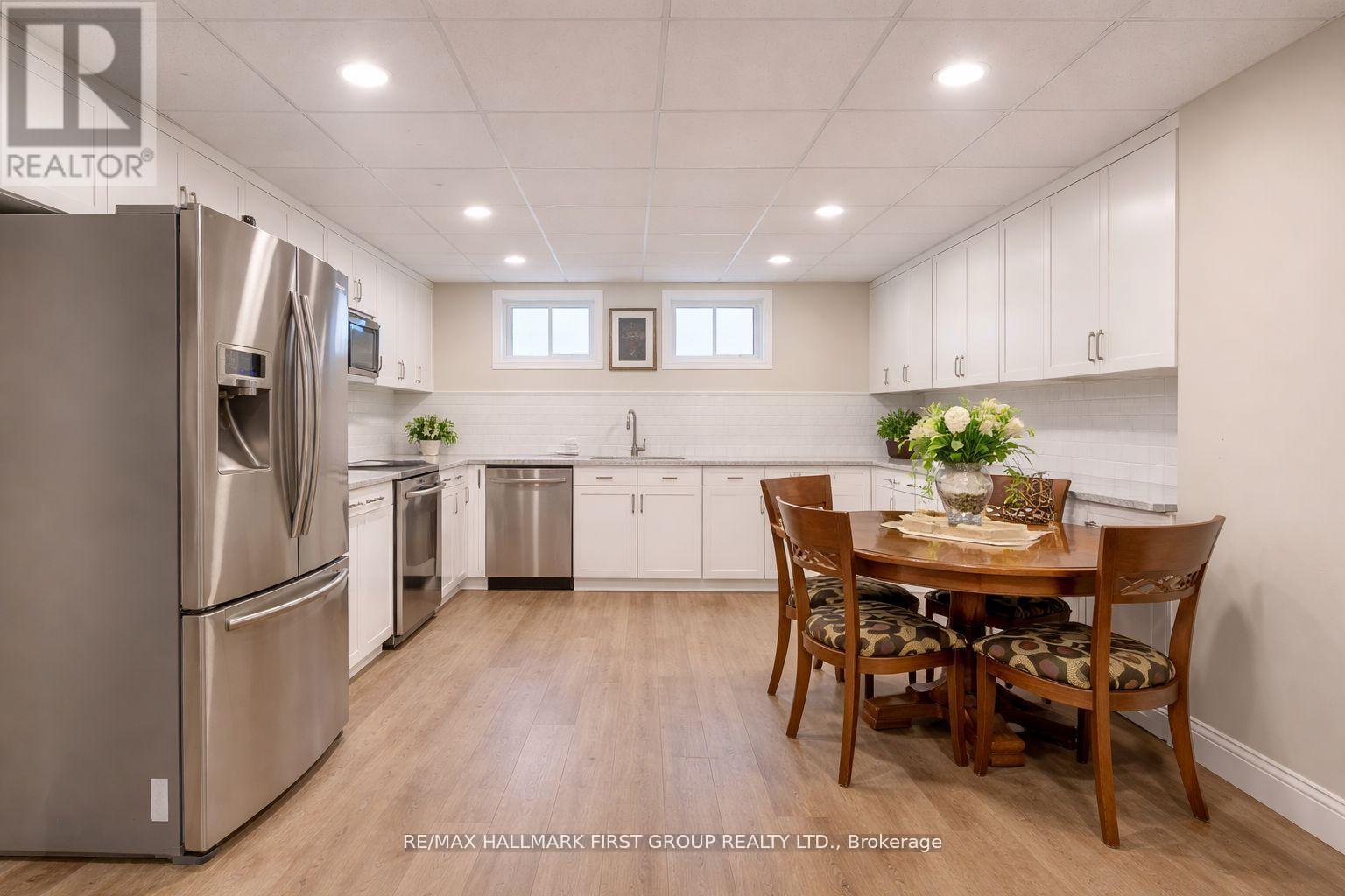 520 Mcleod Crescent, Pickering, Ontario  L1W 3M5 - Photo 23 - E13034364