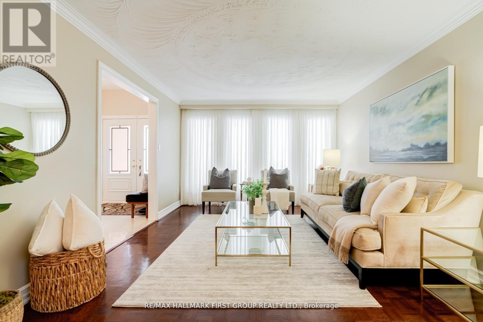 520 Mcleod Crescent, Pickering, Ontario  L1W 3M5 - Photo 5 - E13034364