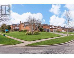 520 MCLEOD CRESCENT, Pickering, Ontario