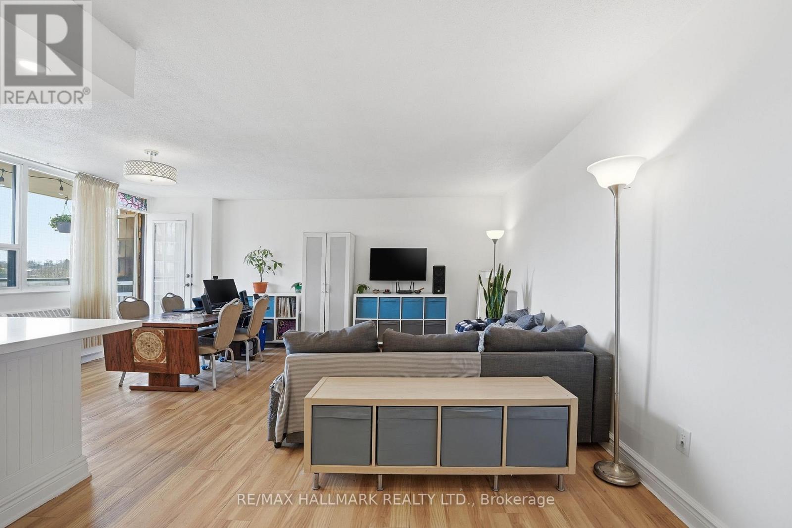 503 - 180 Markham Road, Toronto, Ontario  M1M 2Z9 - Photo 2 - E13034612