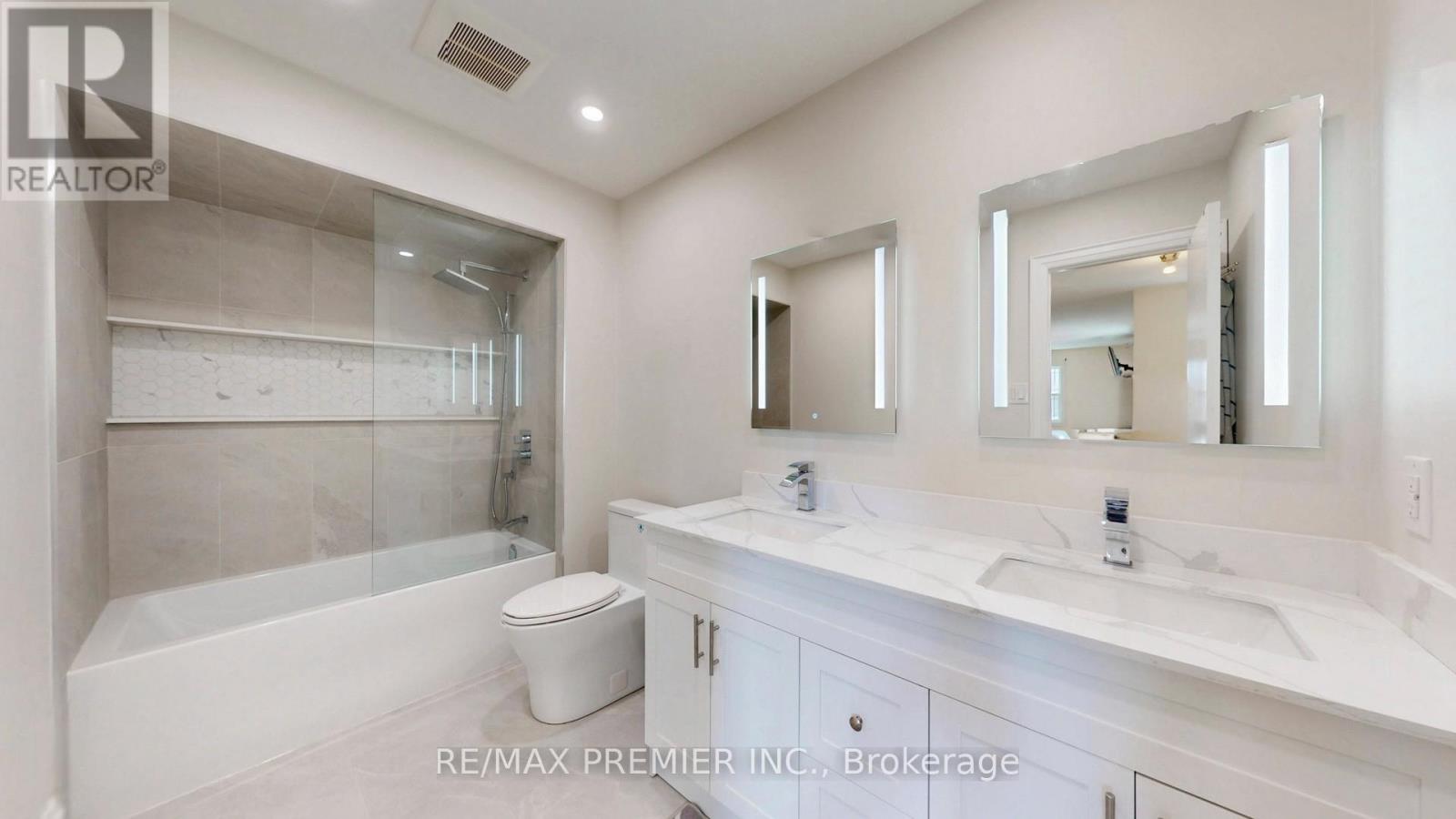 32 Weekes Drive, Ajax, Ontario  L1T 3T2 - Photo 25 - E13034702