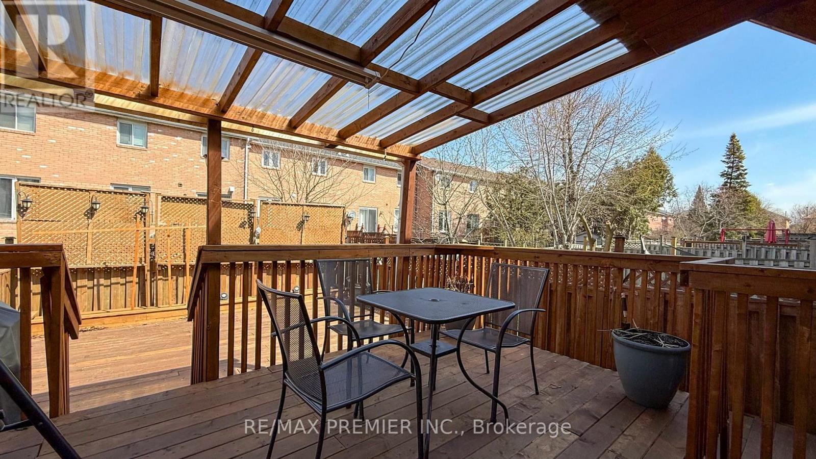 32 Weekes Drive, Ajax, Ontario  L1T 3T2 - Photo 40 - E13034702