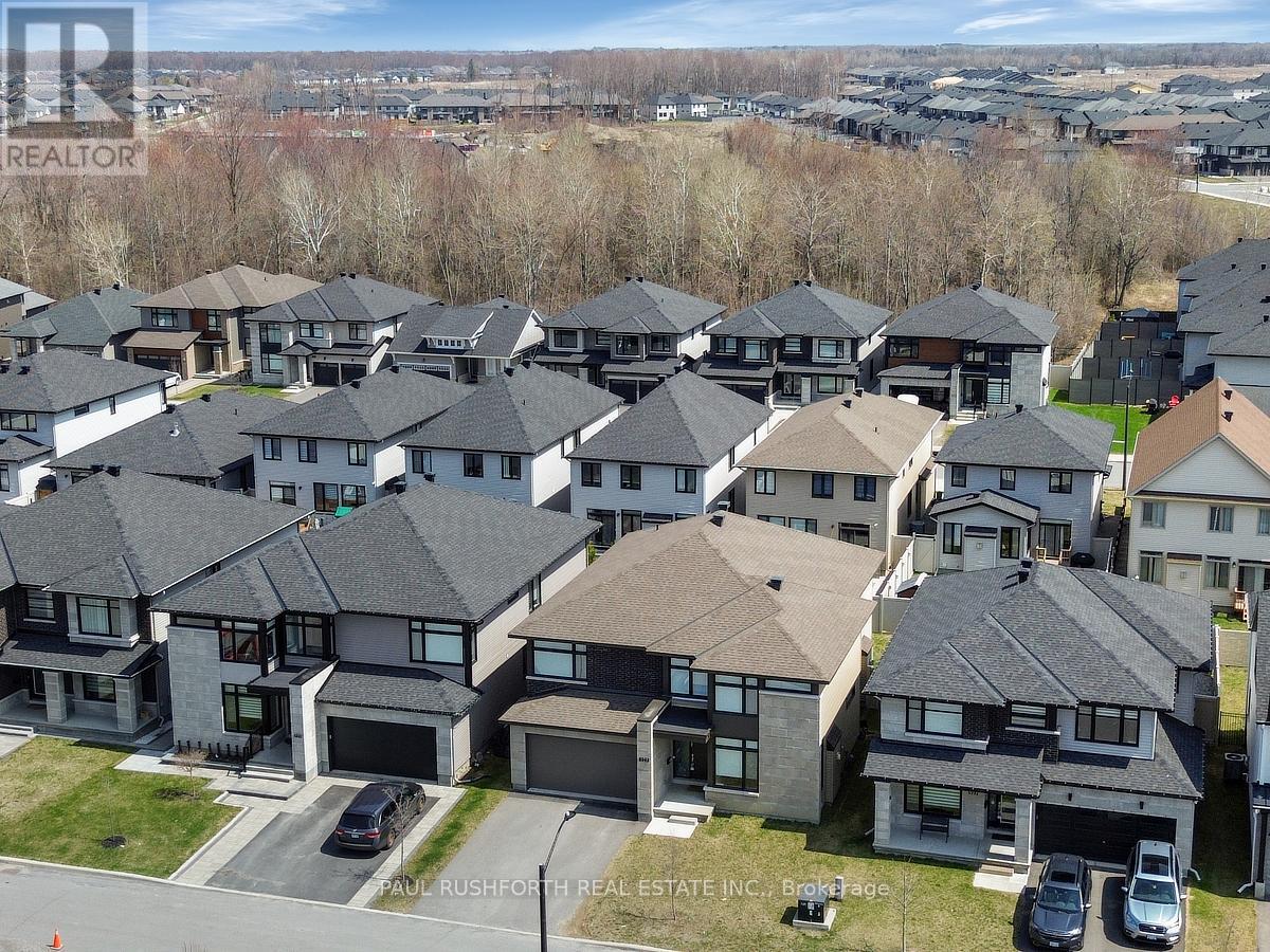 525 Supernova Street, Ottawa, Ontario  K4M 0C8 - Photo 2 - X12844402