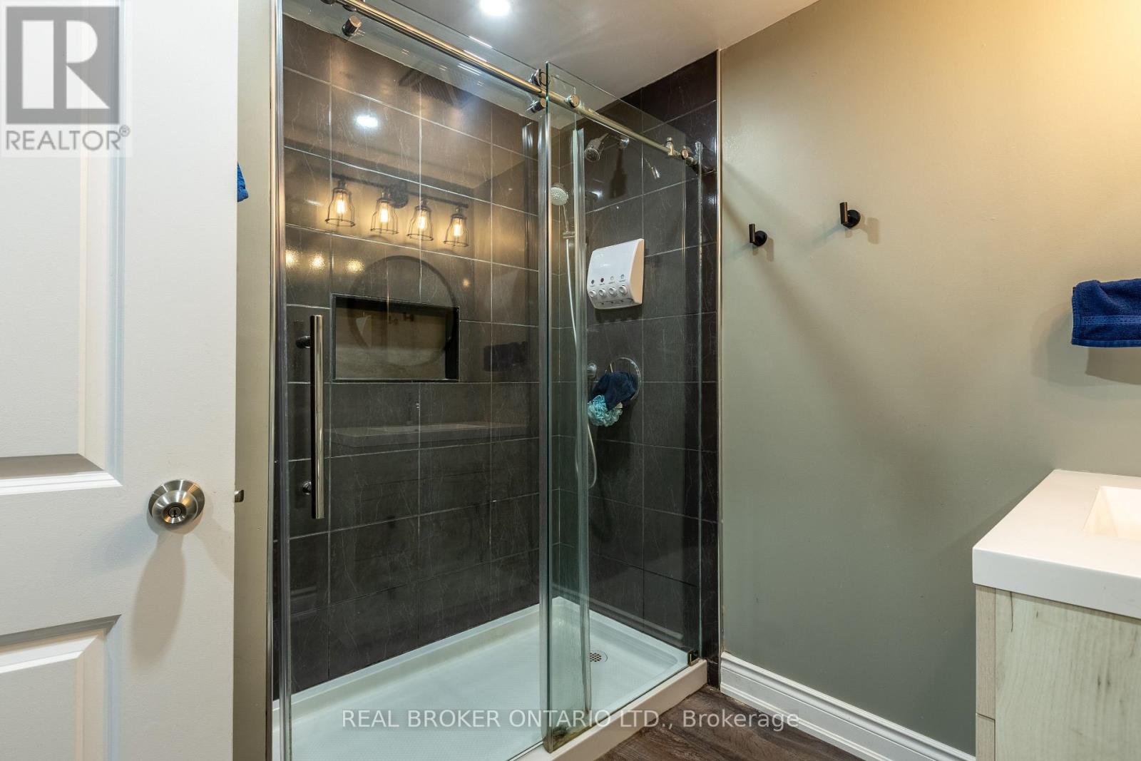 50 Gaiser Road, Welland, Ontario  L3C 0B5 - Photo 38 - X12905332