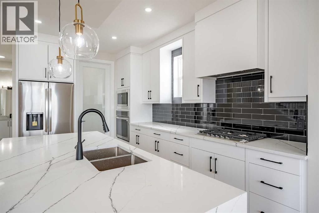 2045 Waterbury Road, Chestermere, Alberta  T1X 3A9 - Photo 11 - A2288016