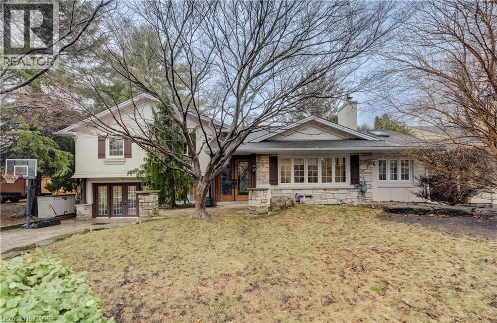 655 ELLENGALE Road, Burlington, Ontario