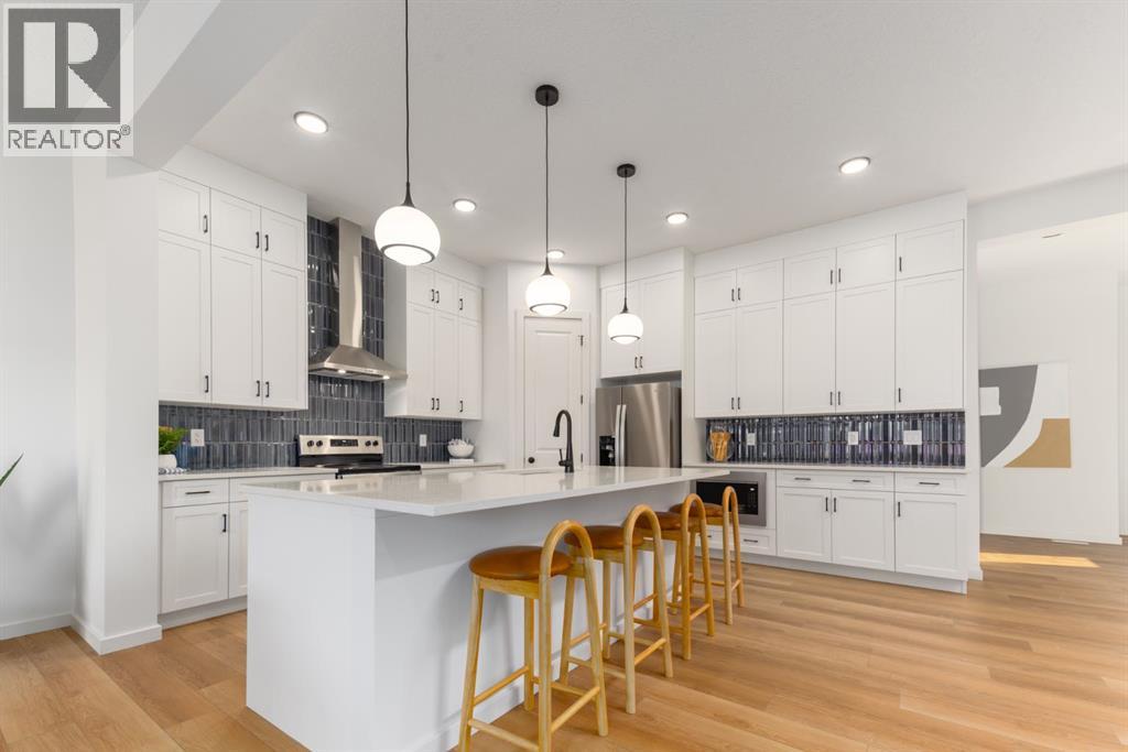 80 Creekside Path SW, Calgary, Alberta  T2X 0G7 - Photo 10 - A2293123