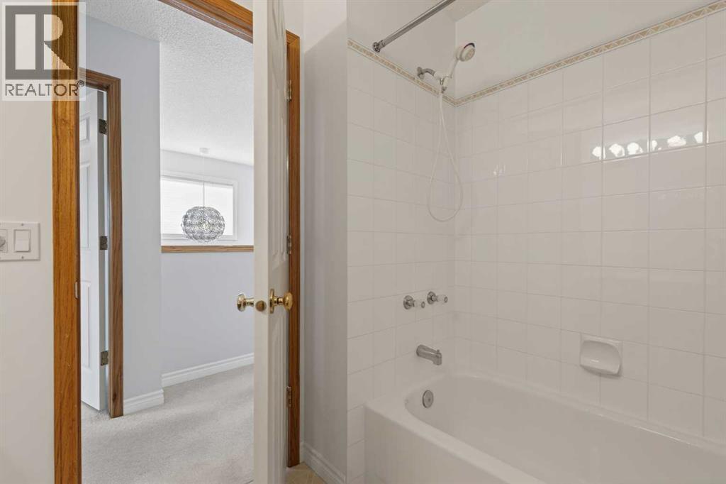 88 Scenic Gardens NW, Calgary, Alberta  T3L 1Y6 - Photo 40 - A2293812