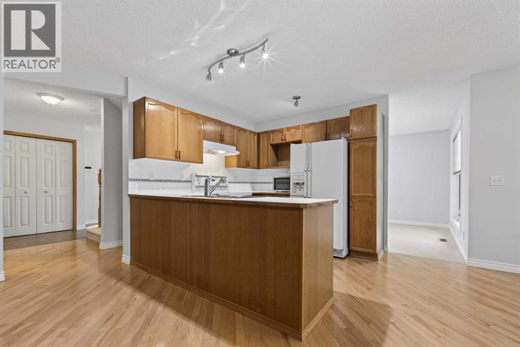 88 Scenic Gardens NW, Calgary, Alberta  T3L 1Y6 - Photo 9 - A2293812