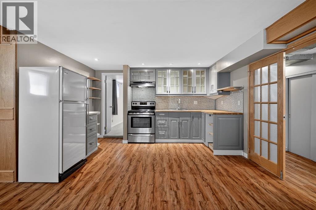 48 Carnarvon Way Nw, Calgary, Alberta  T2K 1W4 - Photo 28 - A2299371