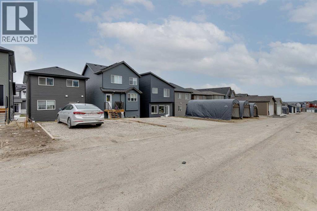 111 Marmot Way NW, Calgary, Alberta  T3R 2B9 - Photo 31 - A2301437