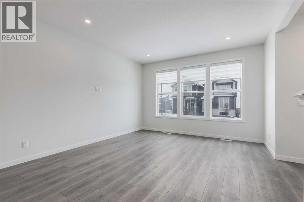 111 Marmot Way NW, Calgary, Alberta  T3R 2B9 - Photo 6 - A2301437