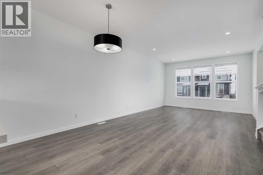 111 Marmot Way NW, Calgary, Alberta  T3R 2B9 - Photo 9 - A2301437