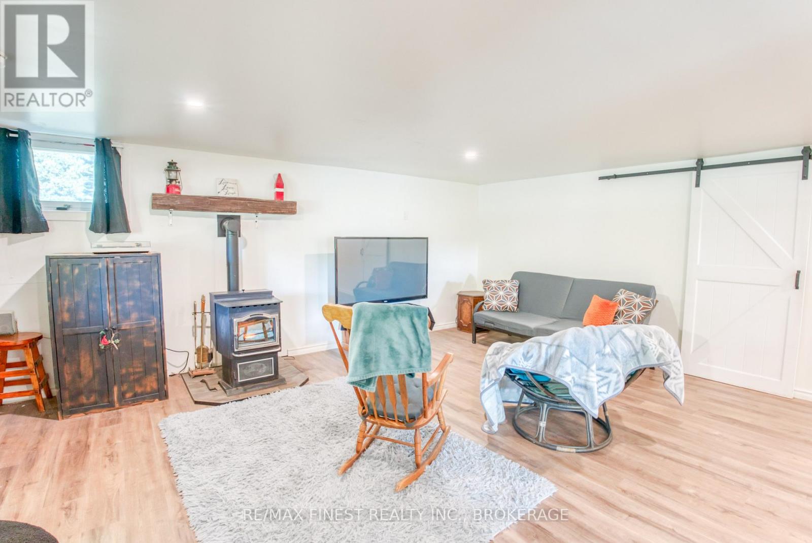 10874 Canoe Lake Road, Frontenac, Ontario  K0H 2V0 - Photo 36 - X13034678