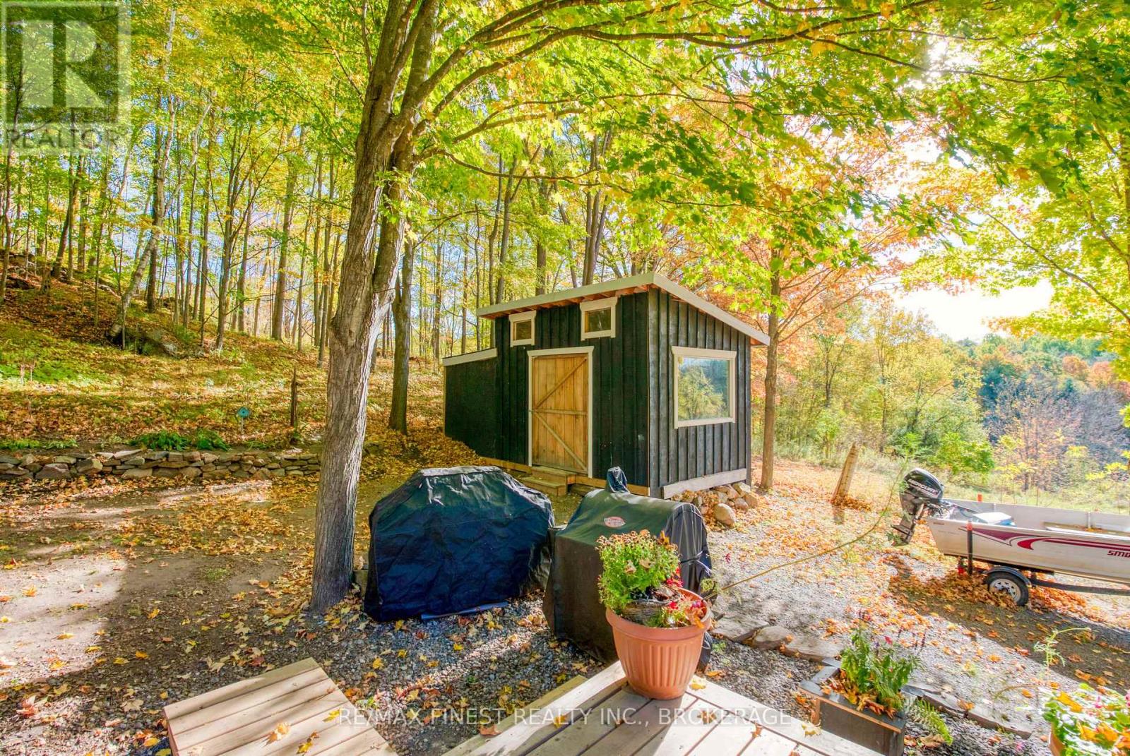 10874 Canoe Lake Road, Frontenac, Ontario  K0H 2V0 - Photo 6 - X13034678