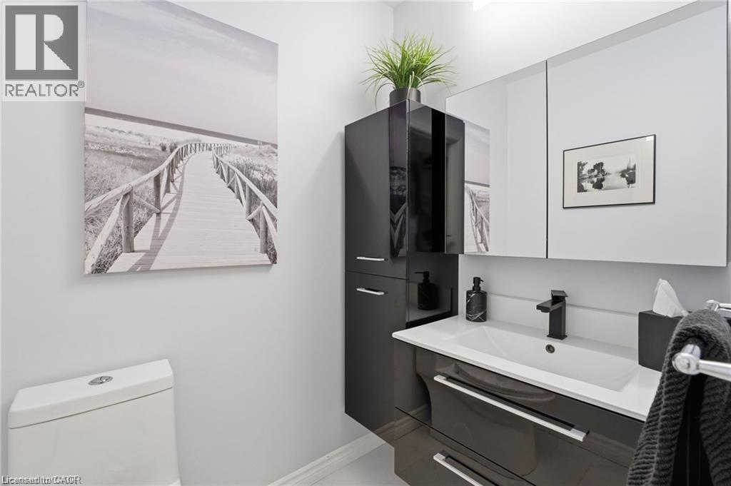 668 Tomahawk Crescent, Ancaster, Ontario  L9G 3R2 - Photo 22 - 40816687