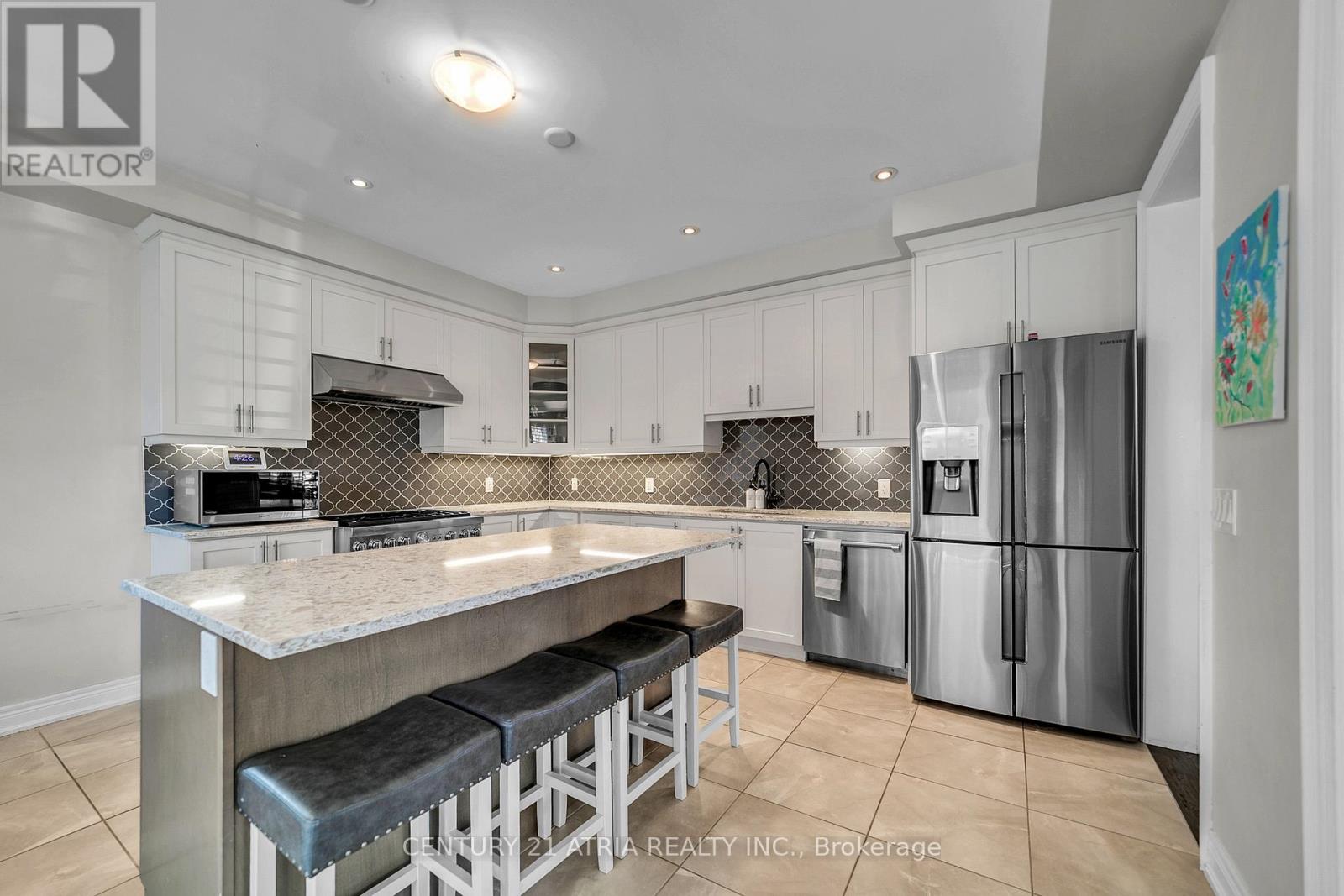 147 Joe Dales Drive, Georgina, Ontario  L4P 3E9 - Photo 10 - N13034272