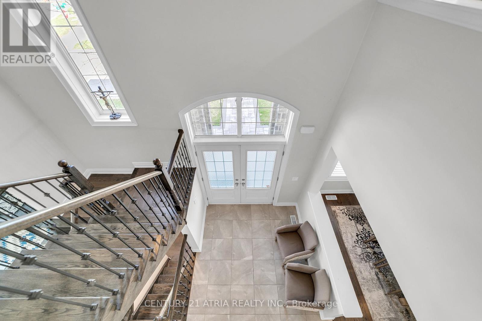 147 Joe Dales Drive, Georgina, Ontario  L4P 3E9 - Photo 12 - N13034272