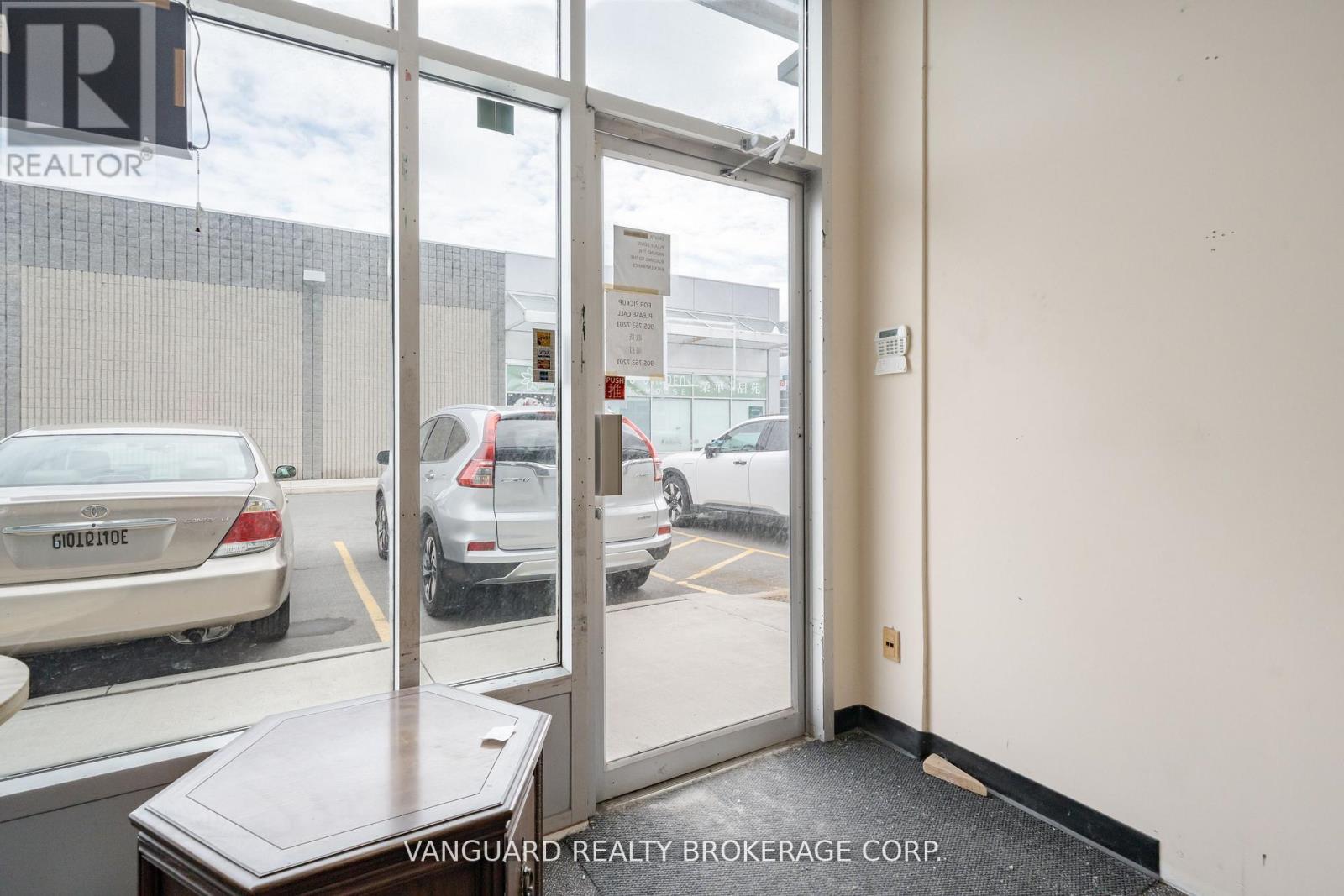 13, 15 - 280 West Beaver Creek Road, Richmond Hill, Ontario  L4B 3Z1 - Photo 4 - N13034306