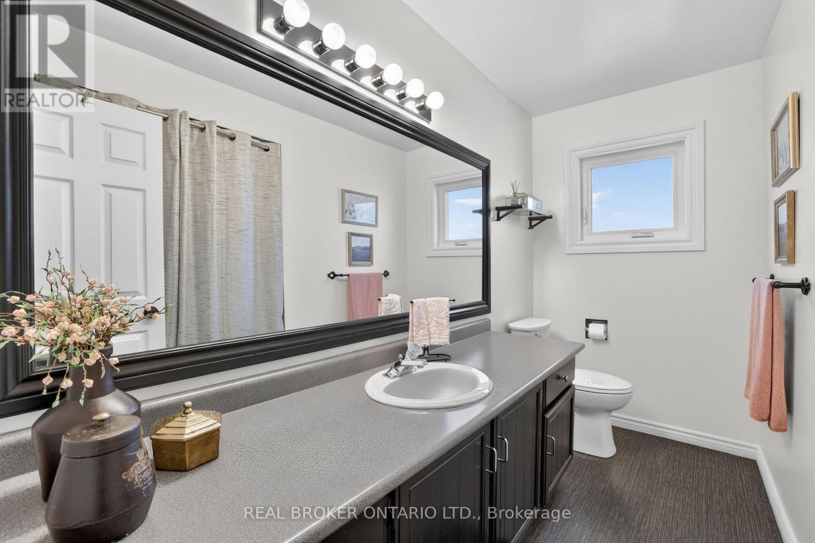 14 Tall Pines Trail, East Gwillimbury, Ontario  L9N 1J5 - Photo 22 - N13034330