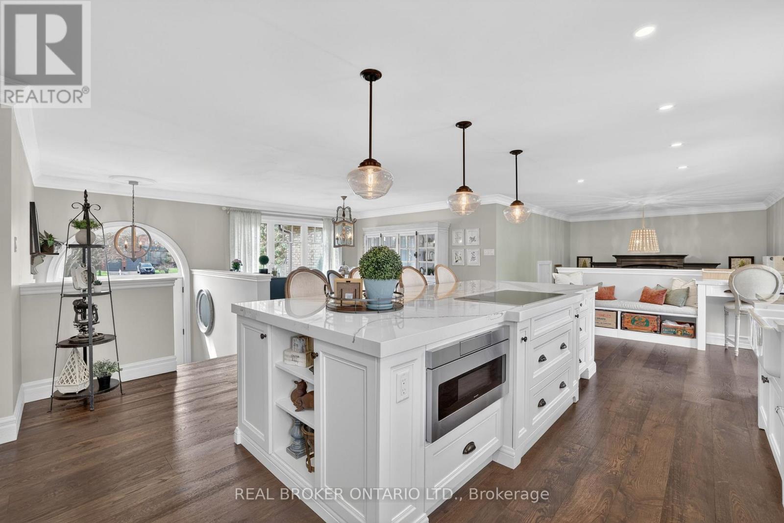 14 Tall Pines Trail, East Gwillimbury, Ontario  L9N 1J5 - Photo 5 - N13034330