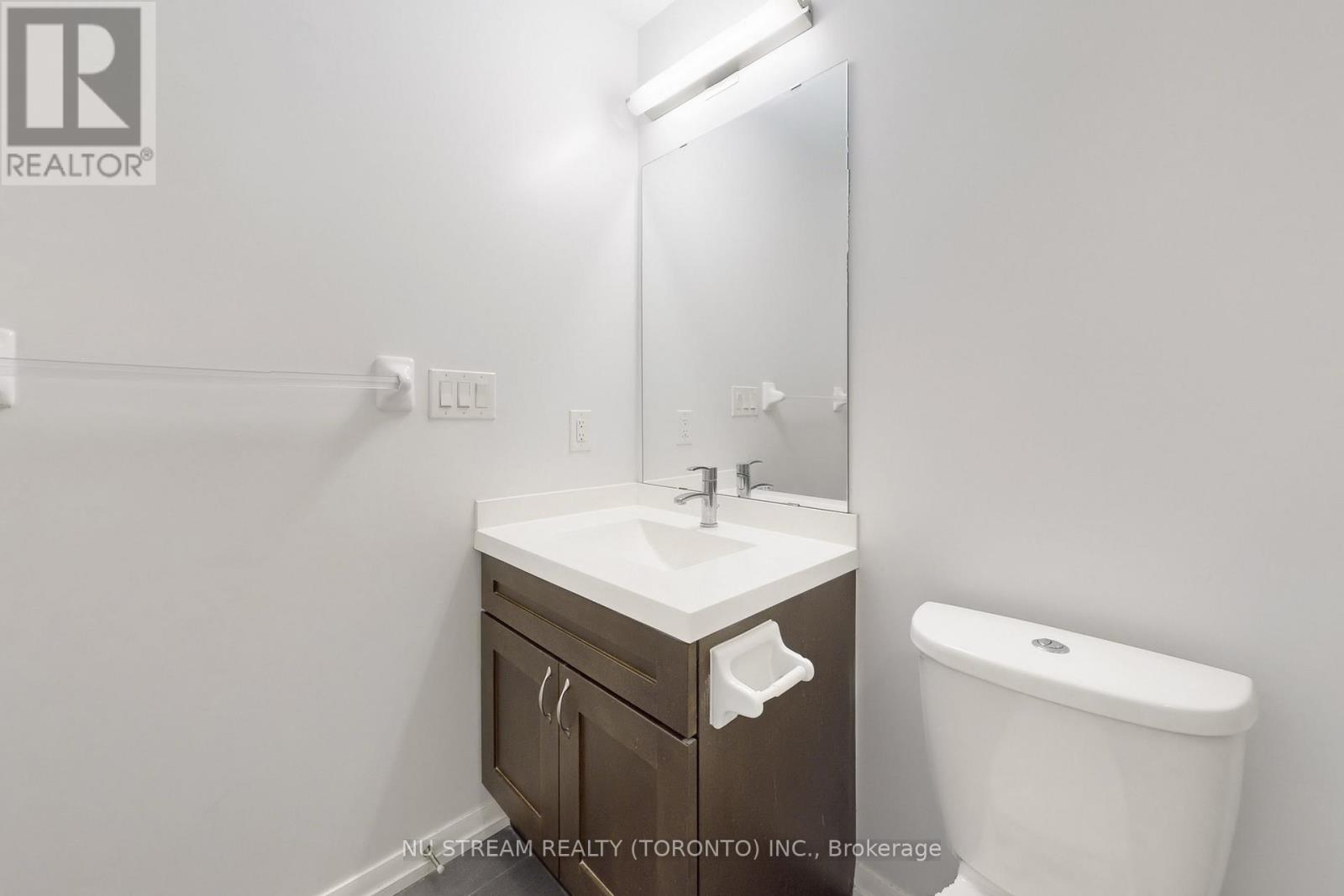 535 - 540 Bur Oak Avenue, Markham, Ontario  L6C 0Y2 - Photo 22 - N13034422