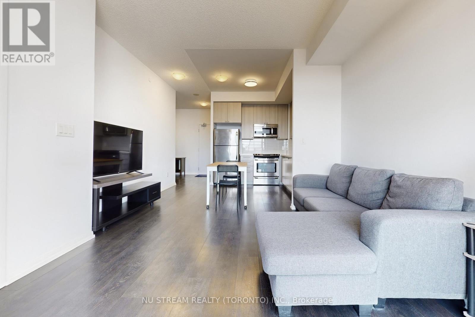 535 - 540 Bur Oak Avenue, Markham, Ontario  L6C 0Y2 - Photo 7 - N13034422