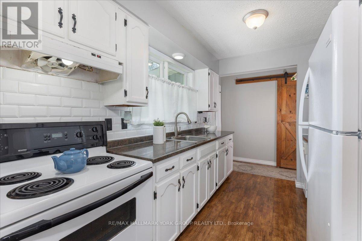 341 Pasadena Drive, Georgina, Ontario  L4P 2Z2 - Photo 15 - N13034436