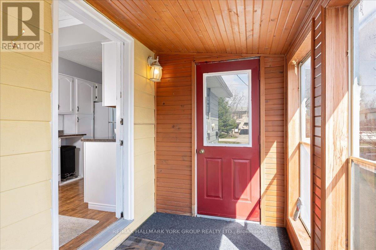 341 Pasadena Drive, Georgina, Ontario  L4P 2Z2 - Photo 20 - N13034436