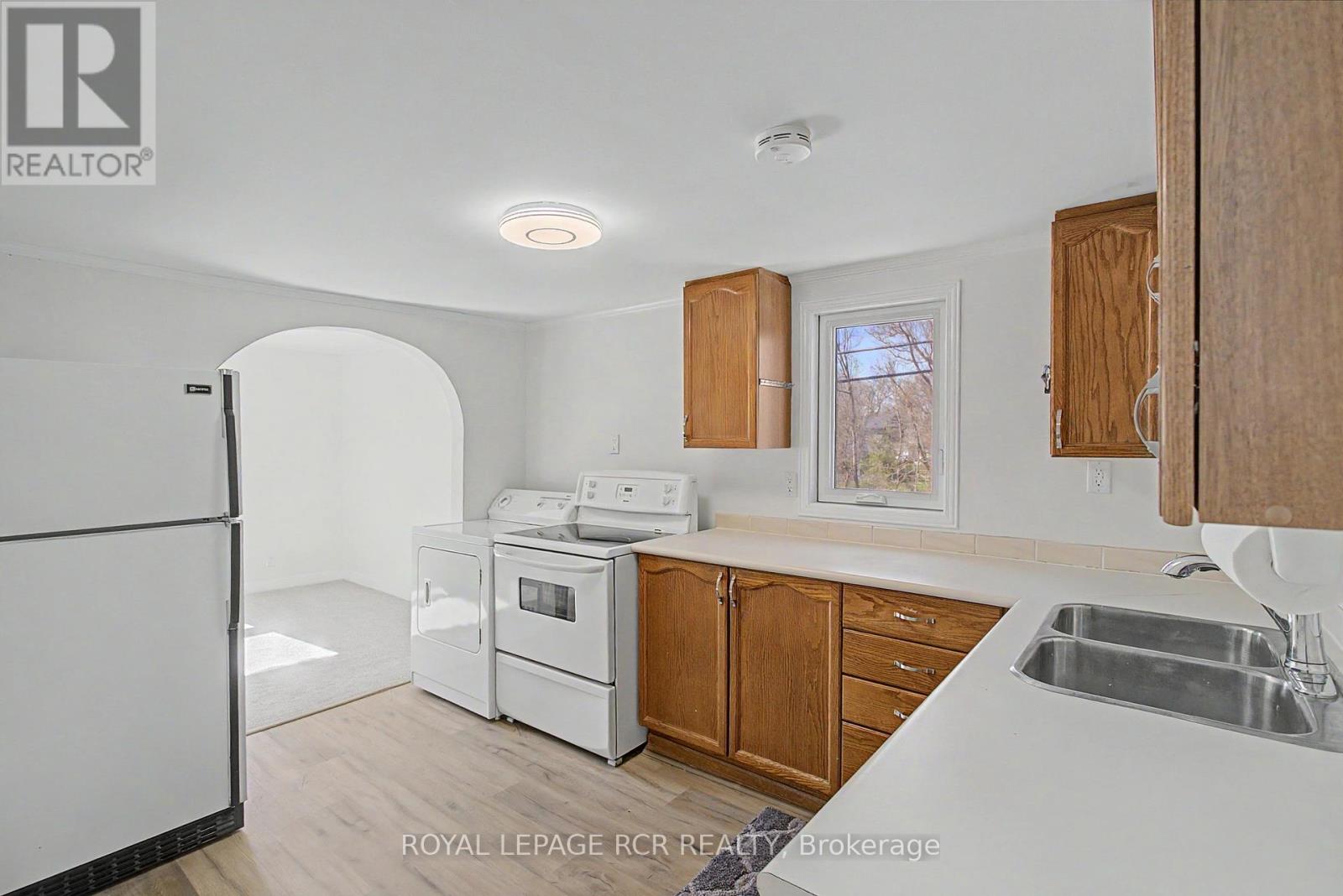 161 Charlotte Street S, Newmarket, Ontario  L3Y 3S7 - Photo 12 - N13034480