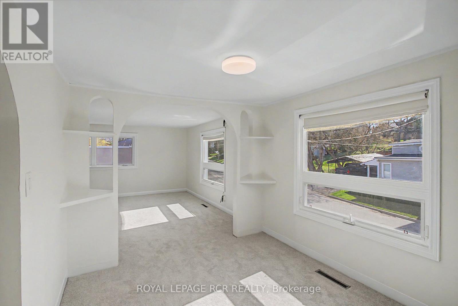 161 Charlotte Street S, Newmarket, Ontario  L3Y 3S7 - Photo 16 - N13034480