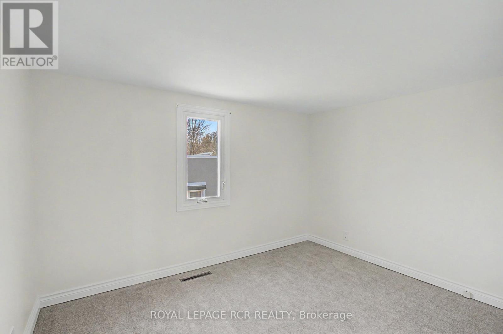 161 Charlotte Street S, Newmarket, Ontario  L3Y 3S7 - Photo 20 - N13034480