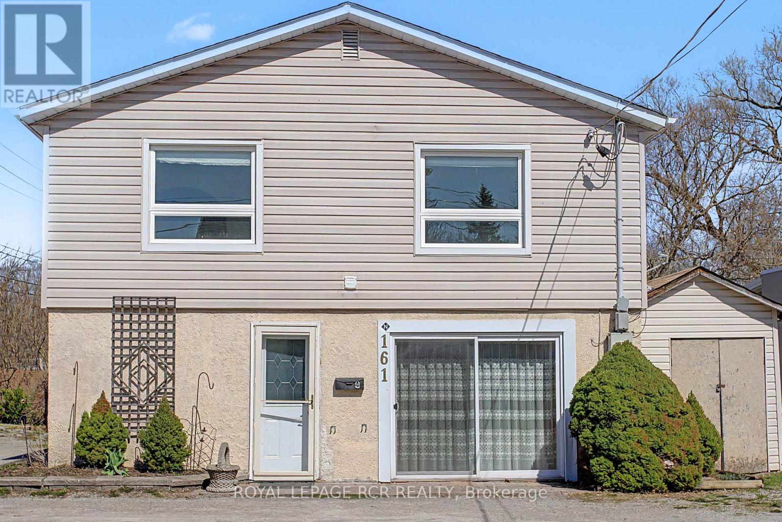 161 Charlotte Street S, Newmarket, Ontario  L3Y 3S7 - Photo 3 - N13034480