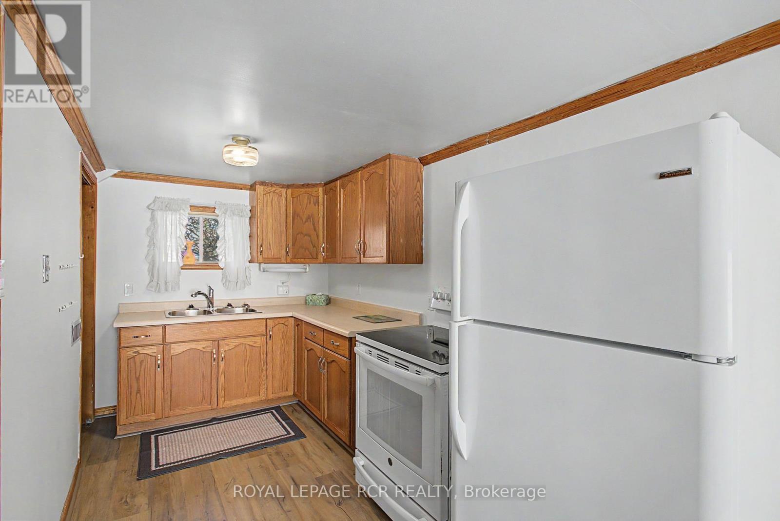 161 Charlotte Street S, Newmarket, Ontario  L3Y 3S7 - Photo 7 - N13034480