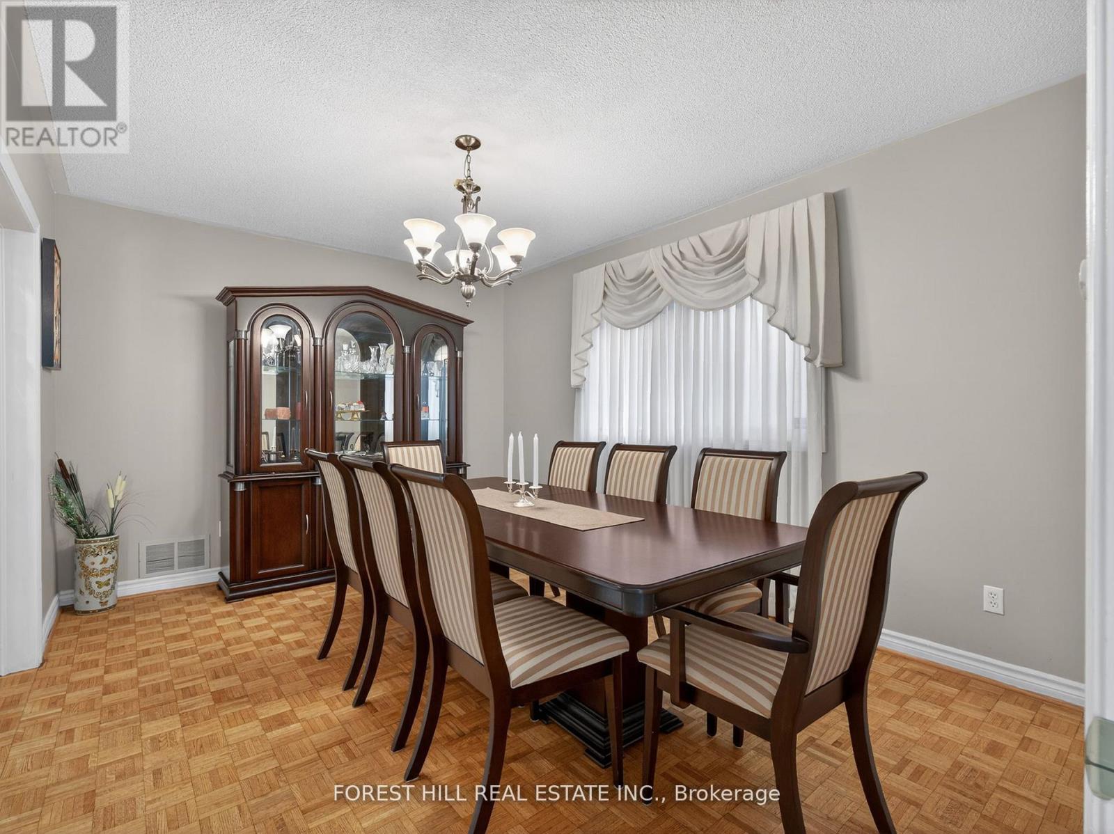 43 Rockwood Crescent, Vaughan, Ontario  L4J 7T2 - Photo 9 - N13034562