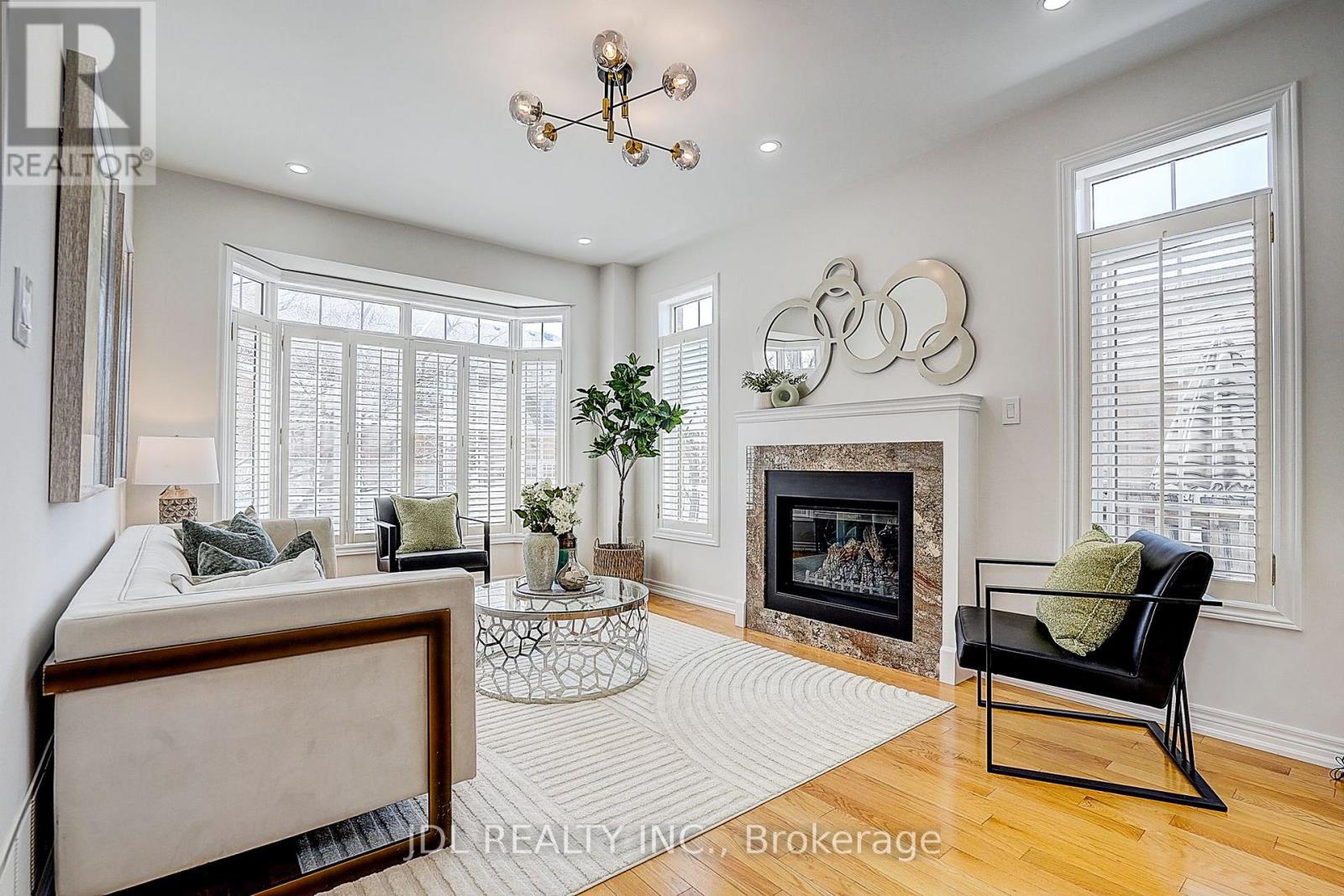 2 Catalina Crescent, Richmond Hill, Ontario  L4S 2G2 - Photo 12 - N13034662