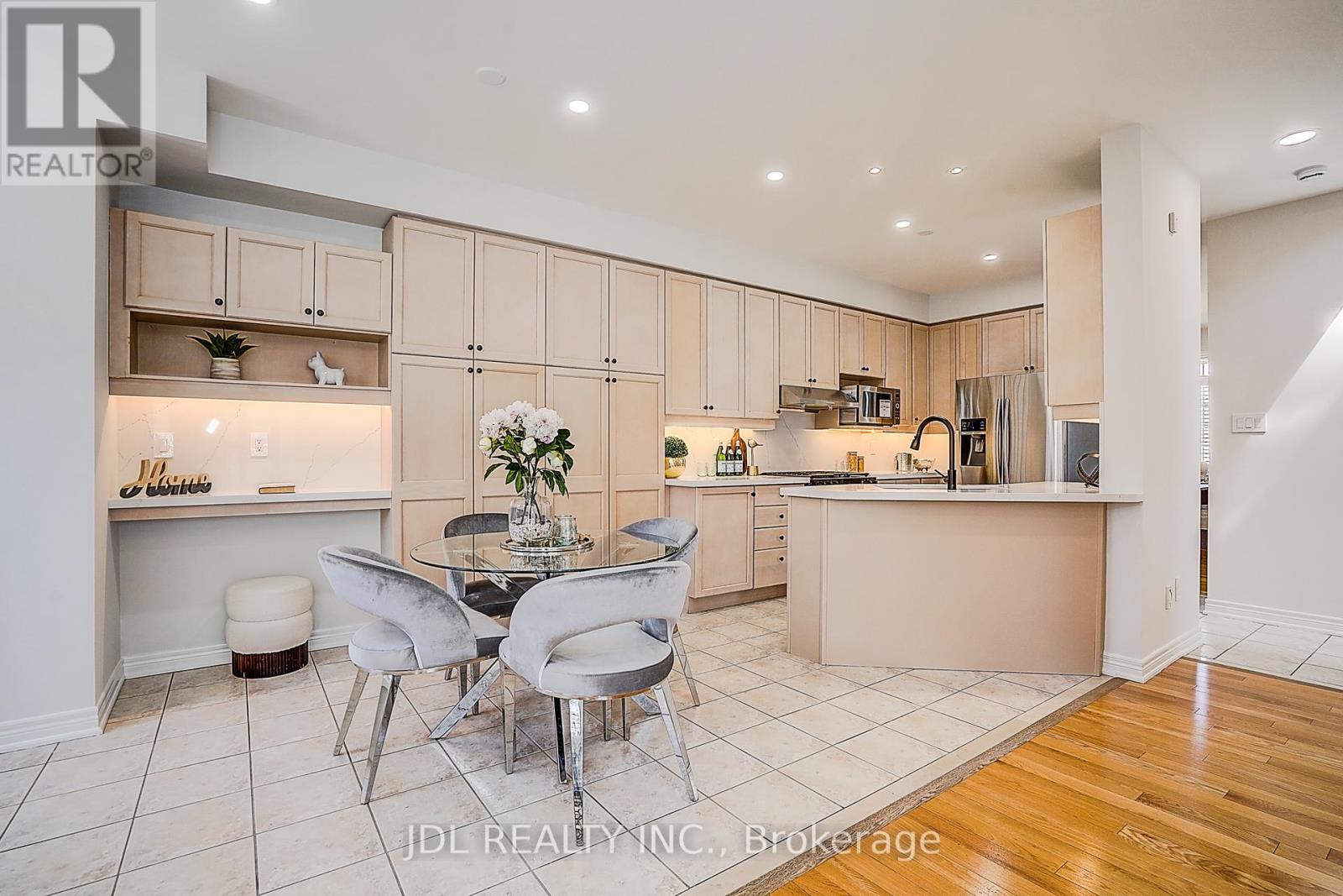 2 Catalina Crescent, Richmond Hill, Ontario  L4S 2G2 - Photo 16 - N13034662