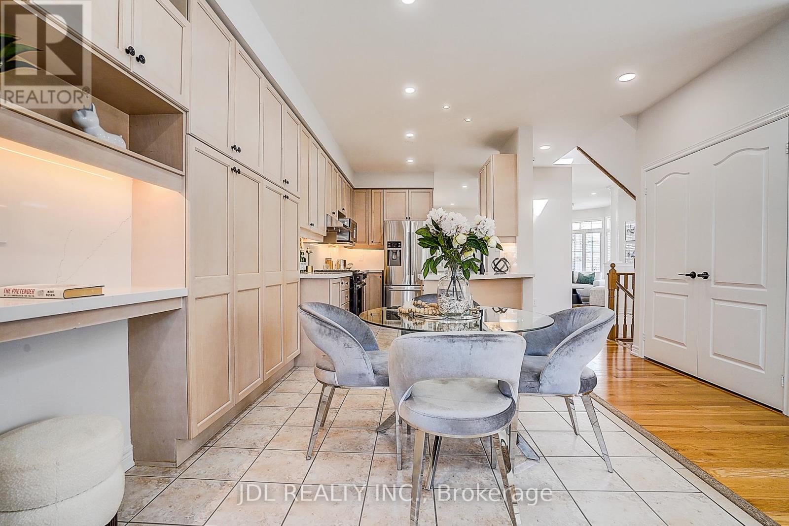 2 Catalina Crescent, Richmond Hill, Ontario  L4S 2G2 - Photo 19 - N13034662